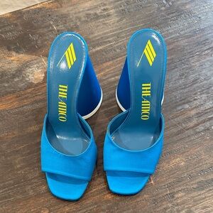 The Attico Blue 105mm luz sandals